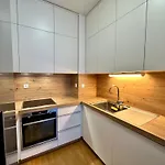 Skicity Pohorje Bellevue 公寓 *